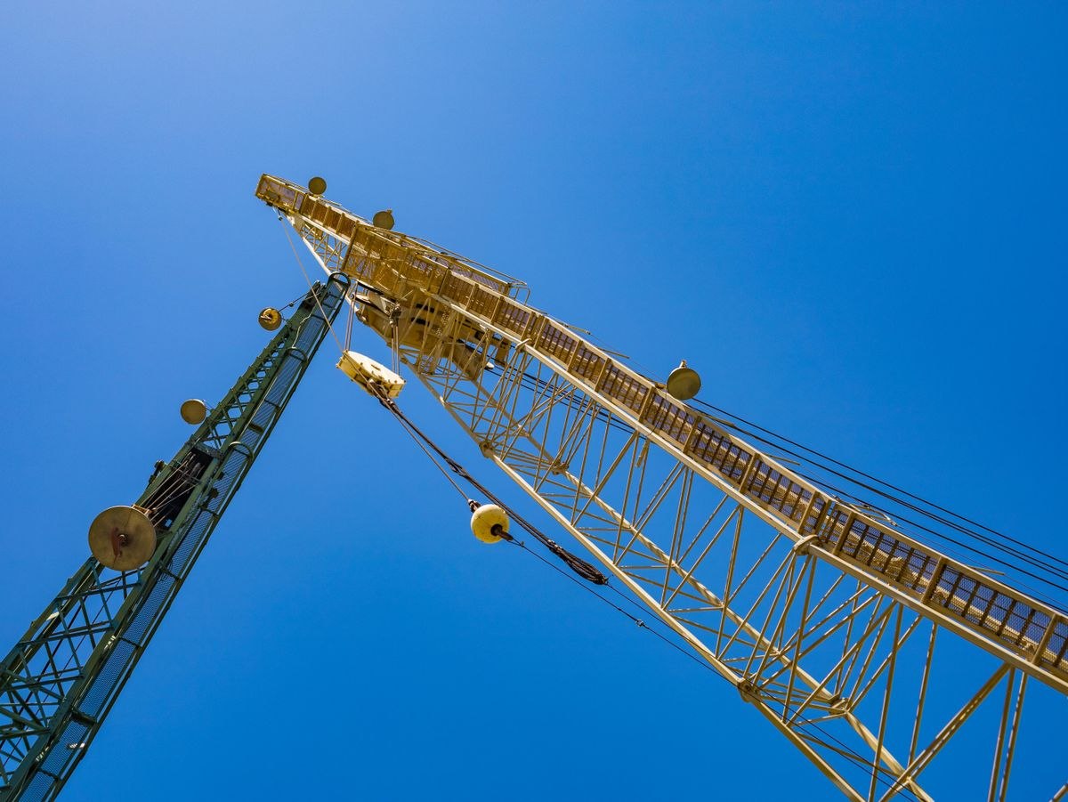 Industrial crane rigging equipment